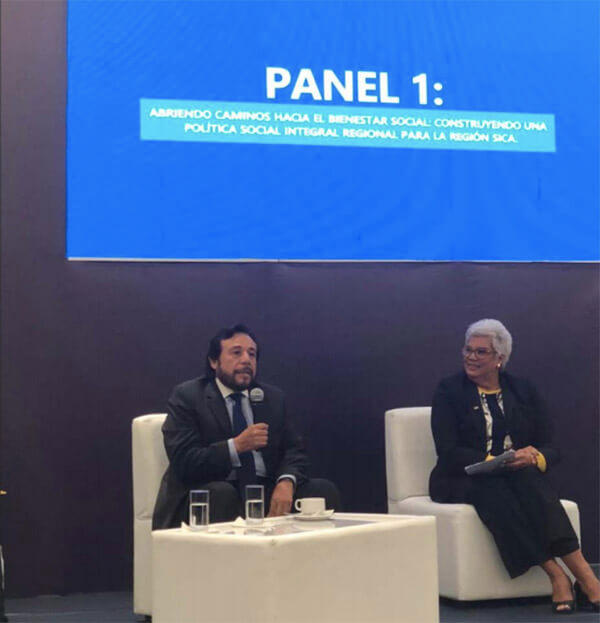 delegacion-nicaragua-participa-en-jornadas-centroamericanas-de-desarrollo-social-el-salvador